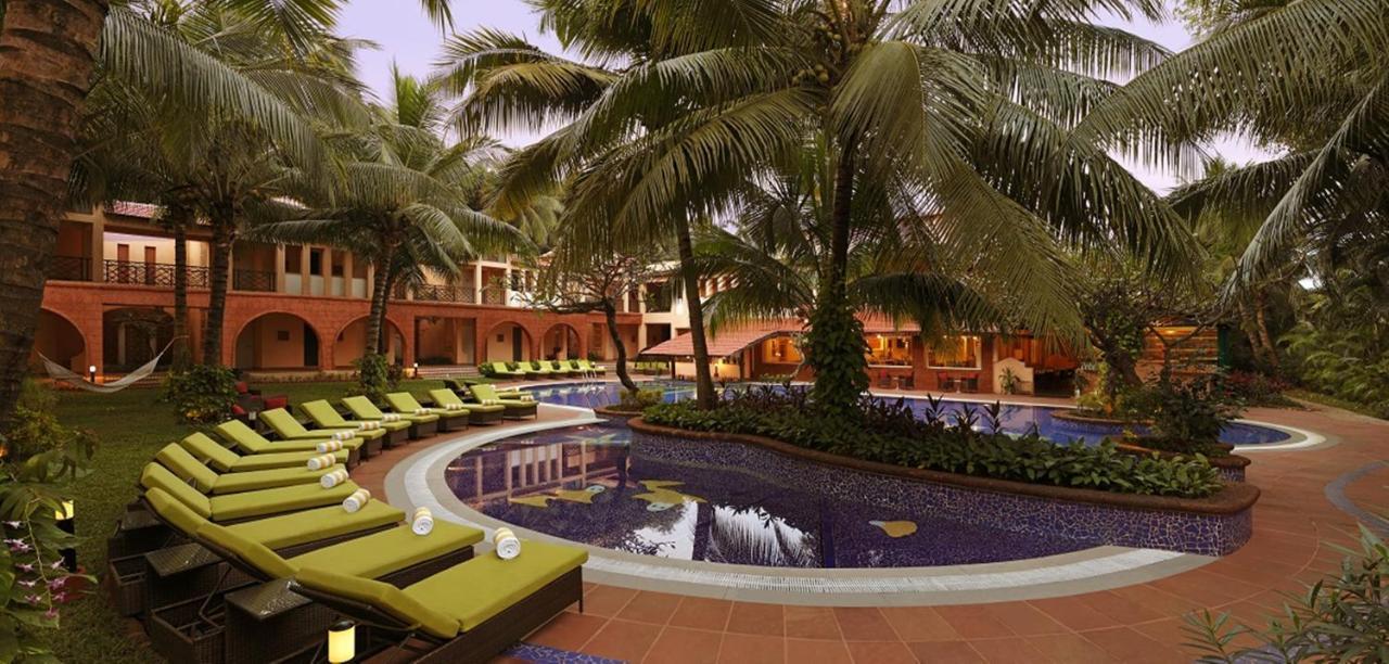 Lemon Tree Amarante Beach Resort, Goa Candolim Exterior foto